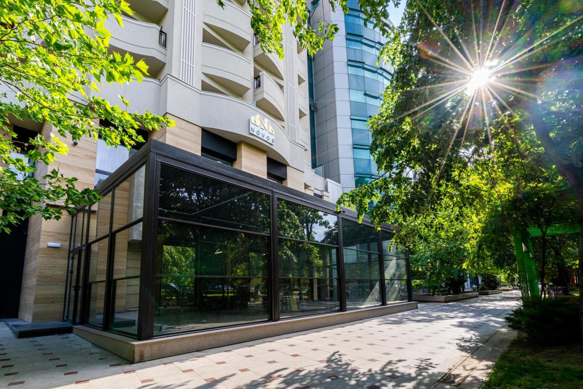 Novos Aparthotel Букурещ Екстериор снимка