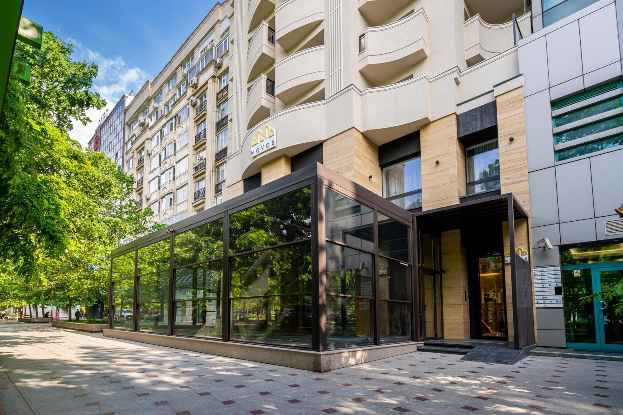 Novos Aparthotel Букурещ Екстериор снимка