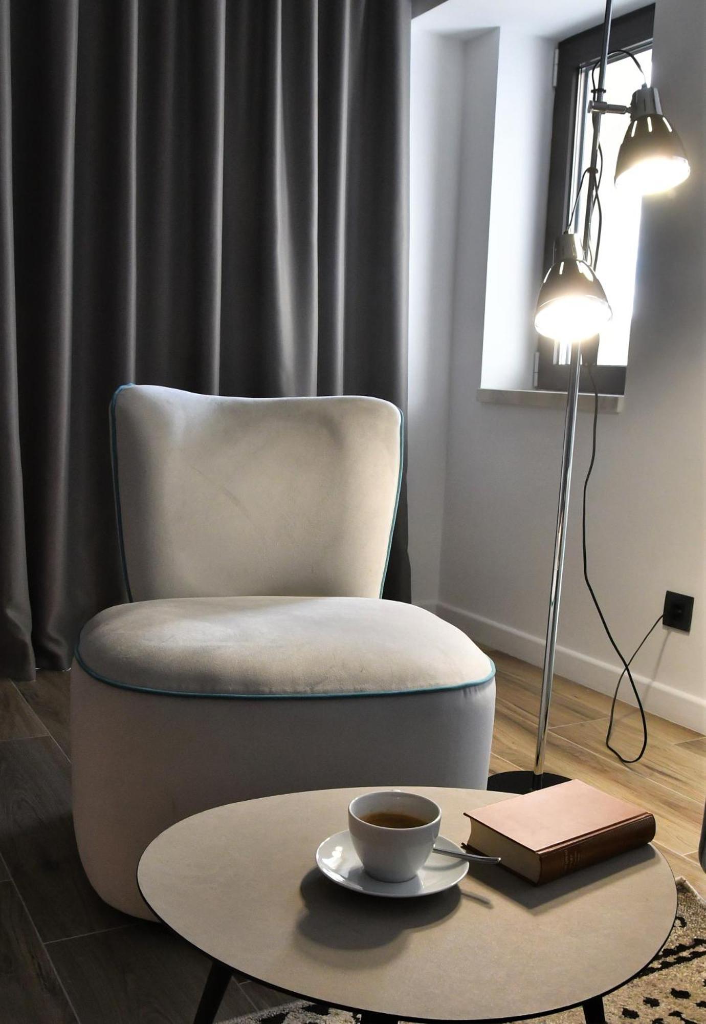 Novos Aparthotel Букурещ Екстериор снимка