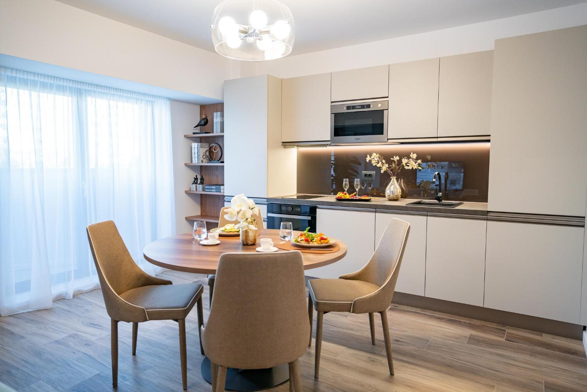 Novos Aparthotel Букурещ Екстериор снимка