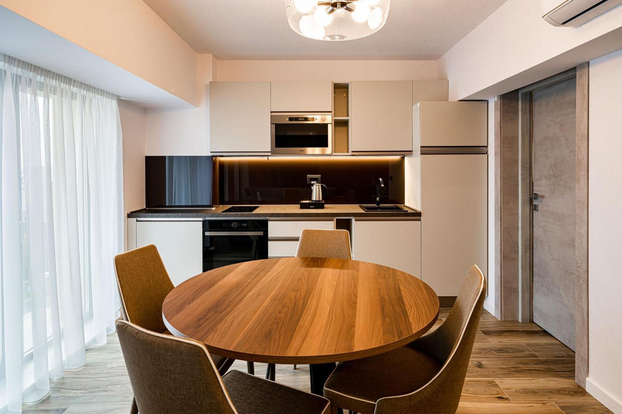 Novos Aparthotel Букурещ Екстериор снимка